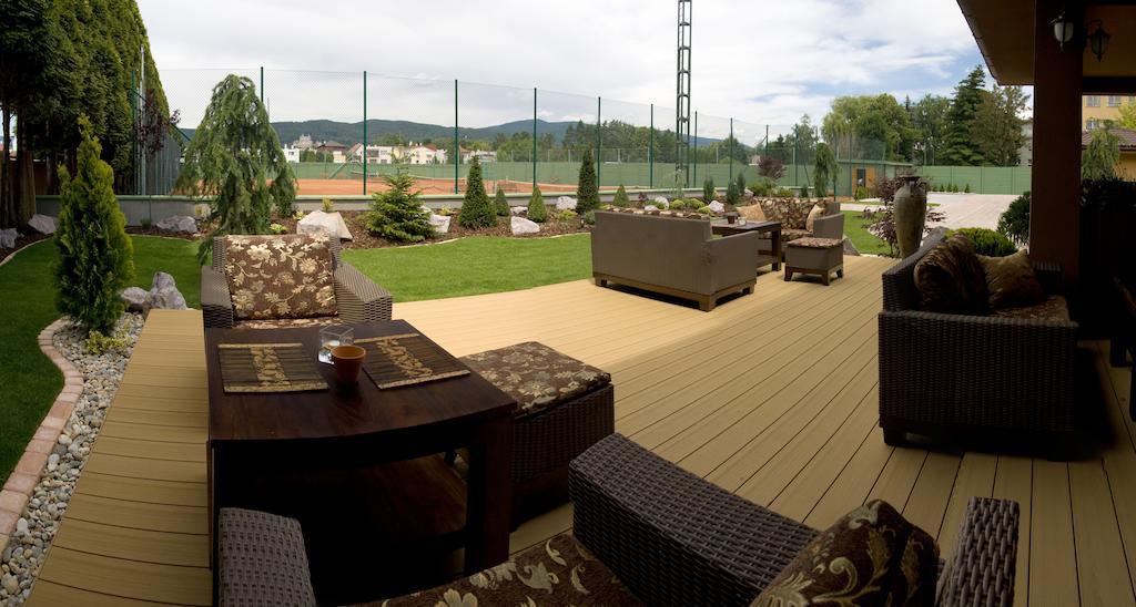 Penzion Benedikti Prievidza Extérieur photo