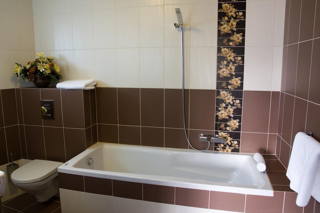 Penzion Benedikti Prievidza Extérieur photo