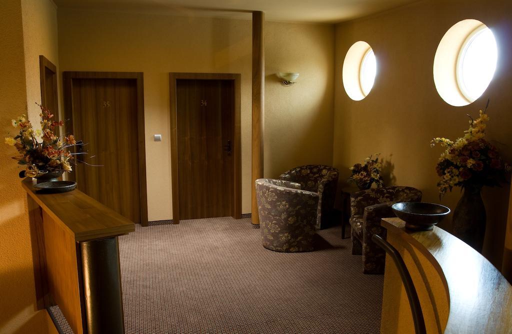 Penzion Benedikti Prievidza Extérieur photo
